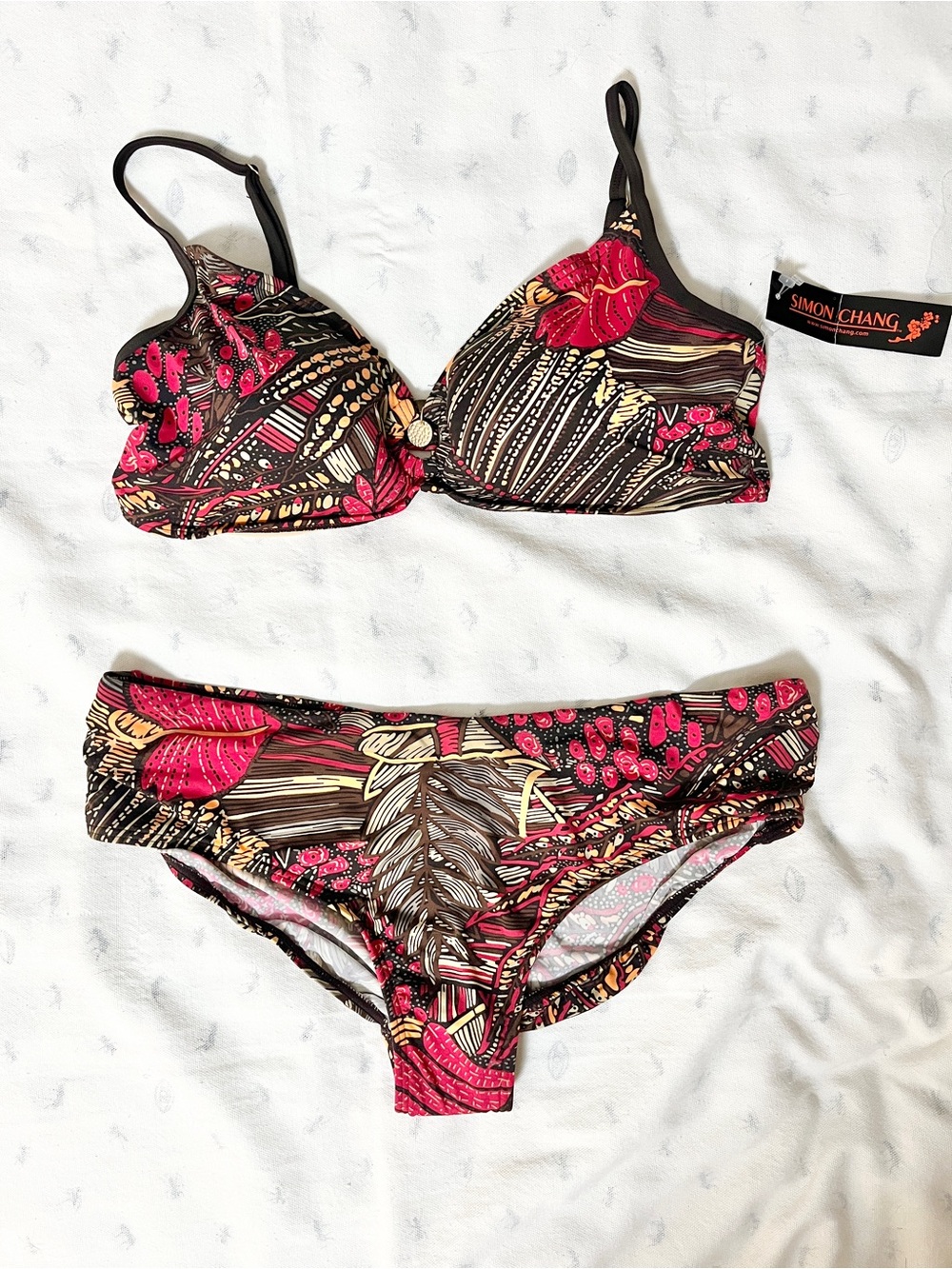 NWT Simon Chang Batik Tropical Floral Bikini Soft‑Cup Top Full‑Coverage 16